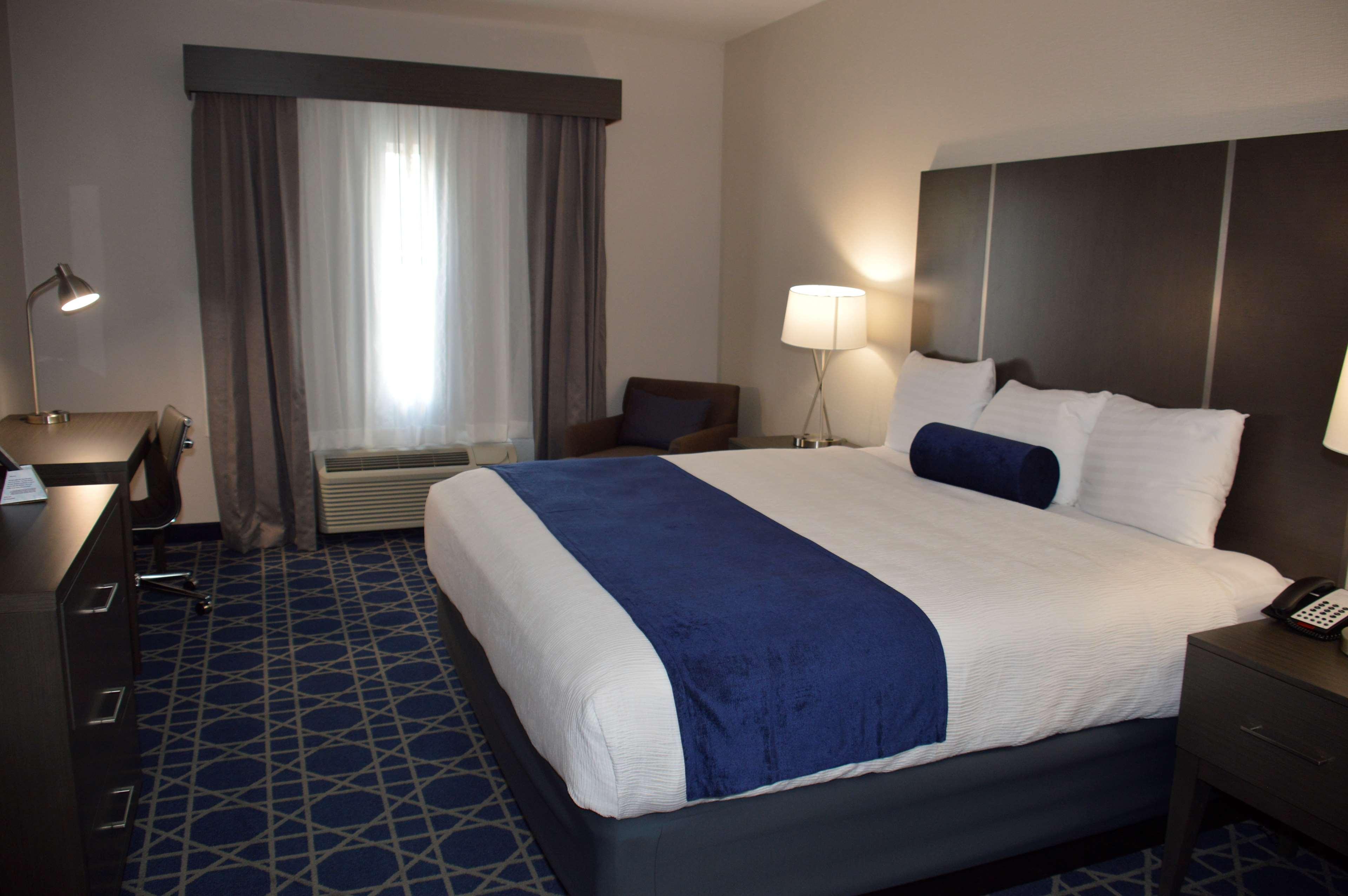 Best Western Plus Rama Inn & Suites Ла Гранде Екстериор снимка