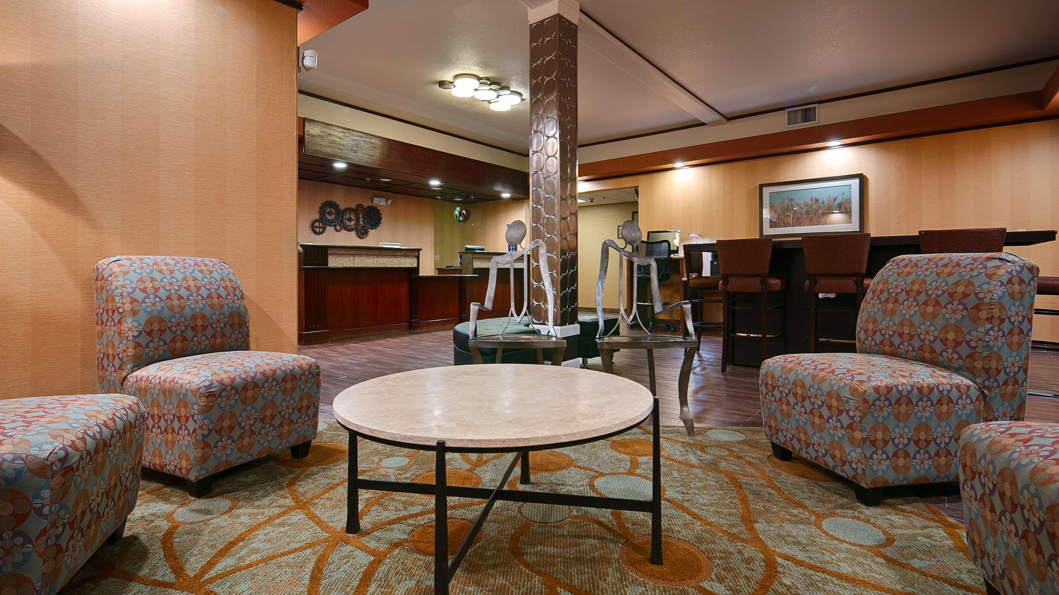 Best Western Plus Rama Inn & Suites Ла Гранде Екстериор снимка