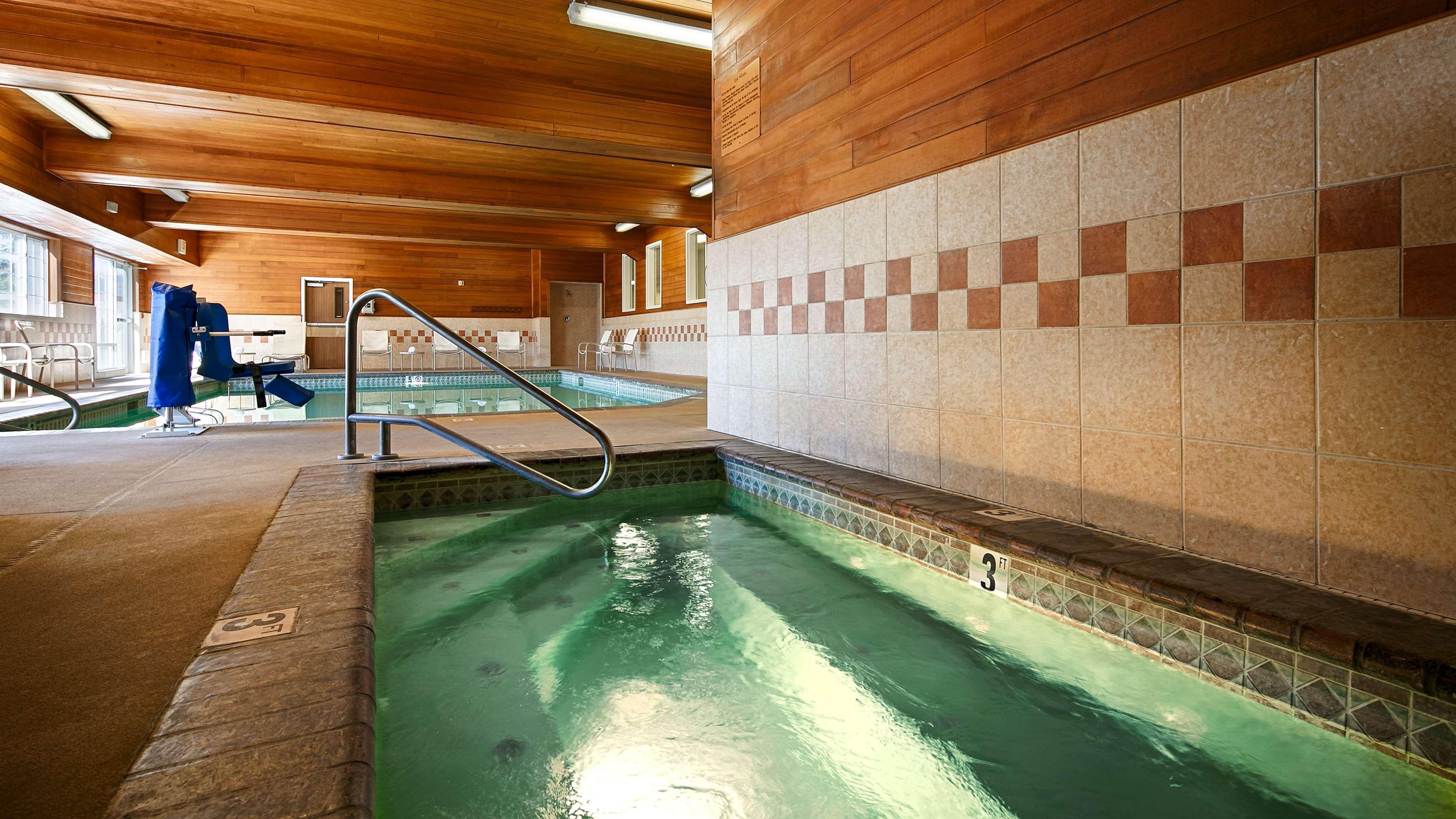 Best Western Plus Rama Inn & Suites Ла Гранде Екстериор снимка