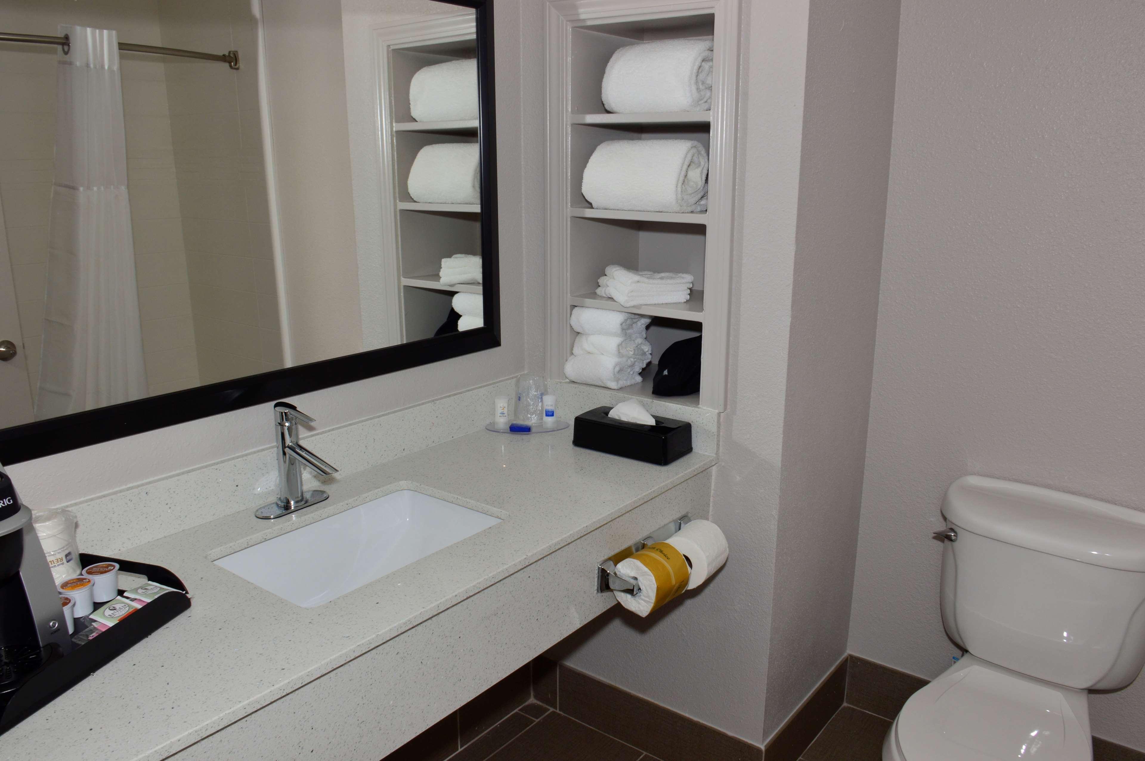 Best Western Plus Rama Inn & Suites Ла Гранде Екстериор снимка