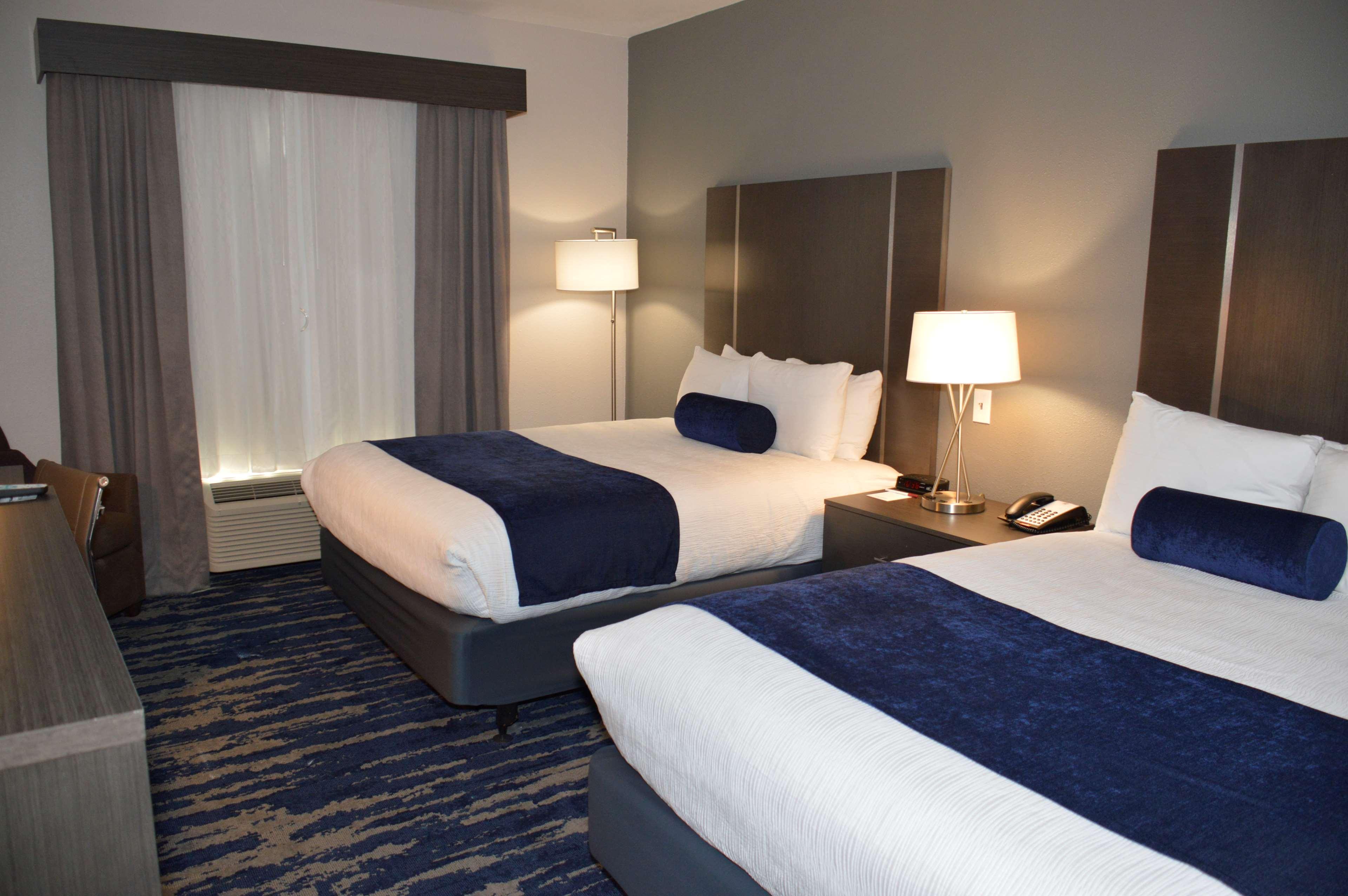 Best Western Plus Rama Inn & Suites Ла Гранде Екстериор снимка