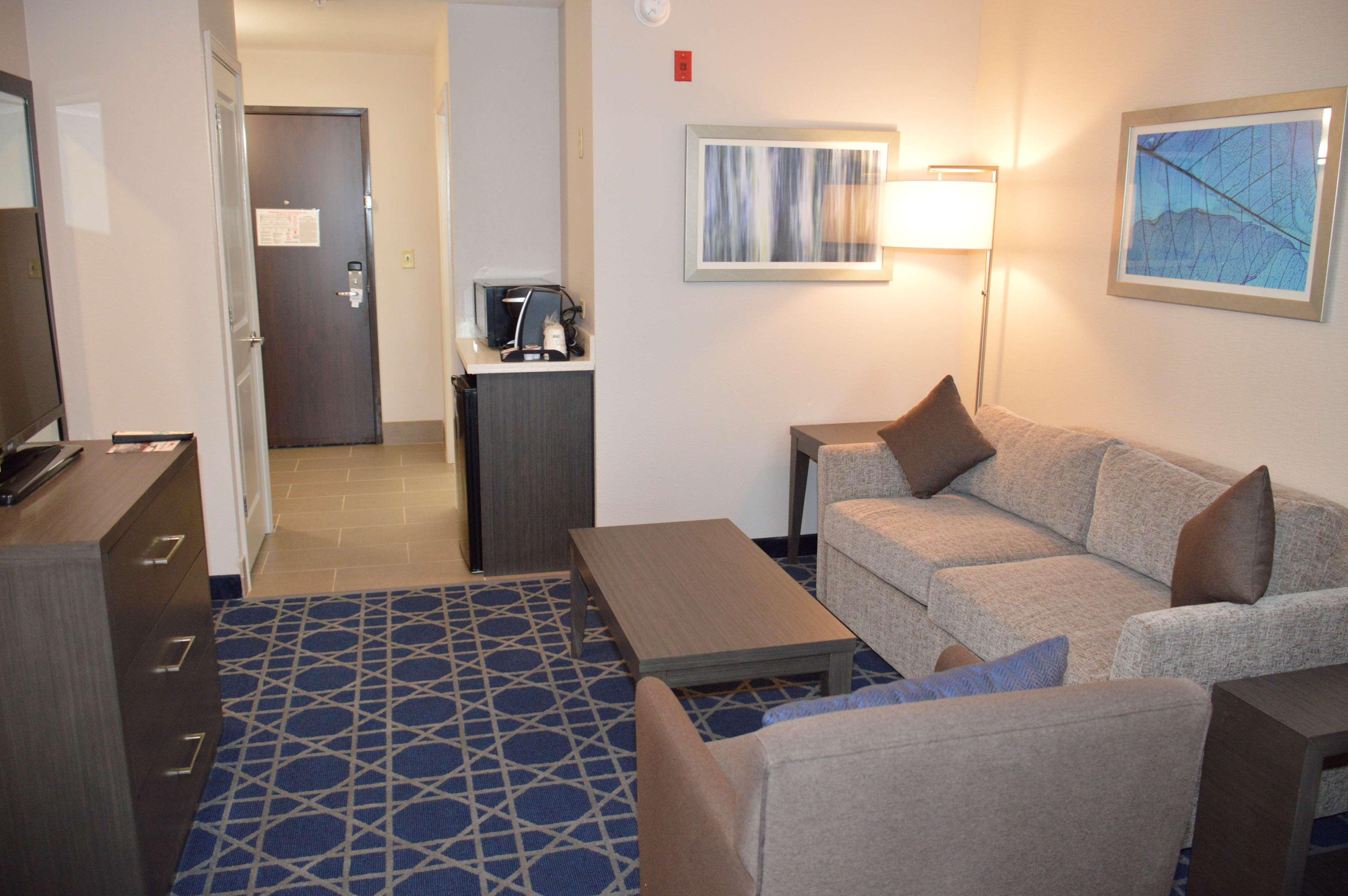 Best Western Plus Rama Inn & Suites Ла Гранде Екстериор снимка