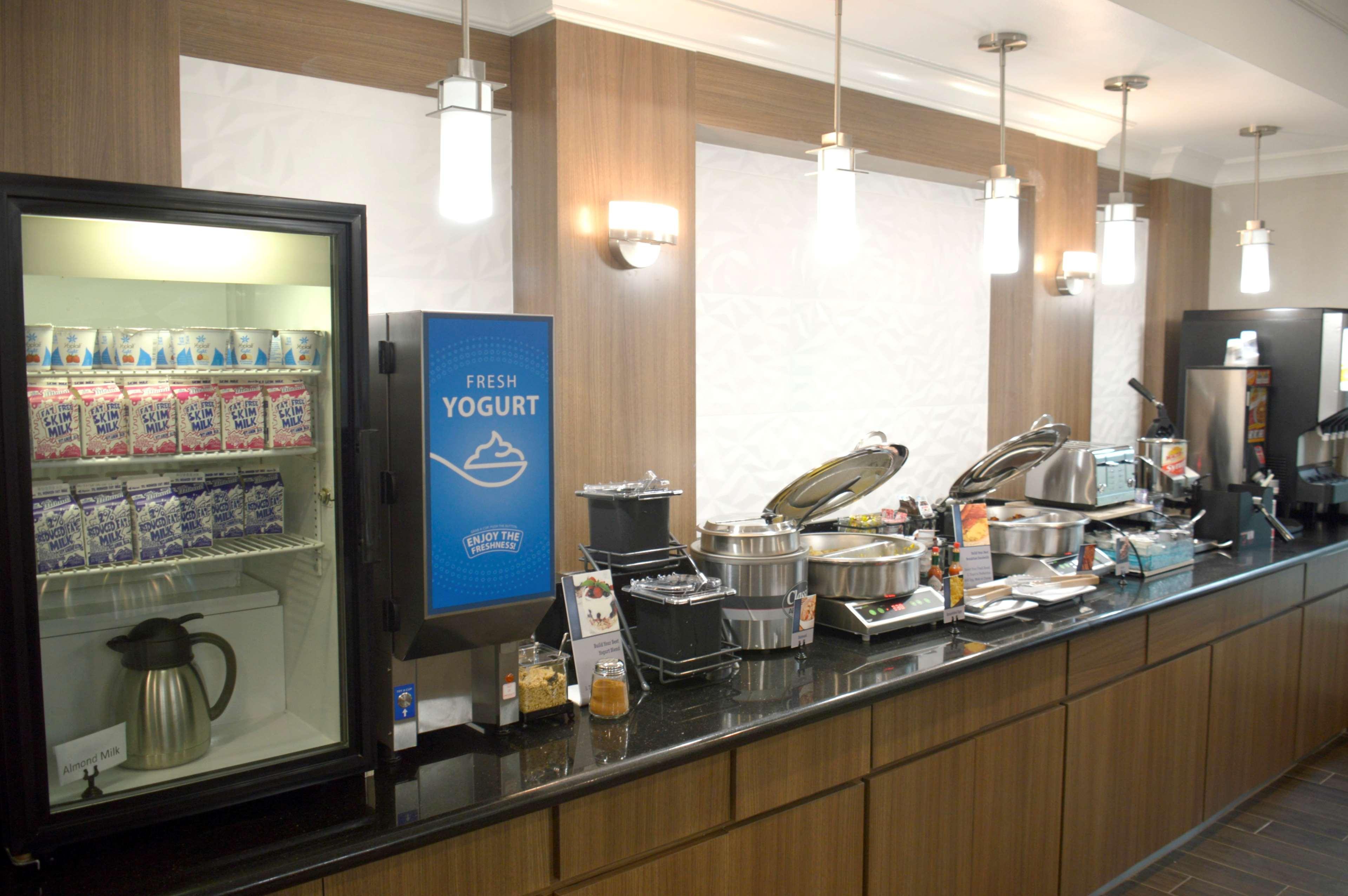 Best Western Plus Rama Inn & Suites Ла Гранде Екстериор снимка